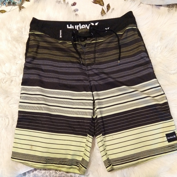 Hurley Swim Euc Hurley Swim Trunks 32 Poshmark